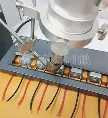 1769735156365564.jpg 1759545948532002.jpg